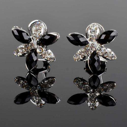 Dazzling Crystal Oval Enamel Hollow Flower Eardrop Black Stud Pierced Earrings